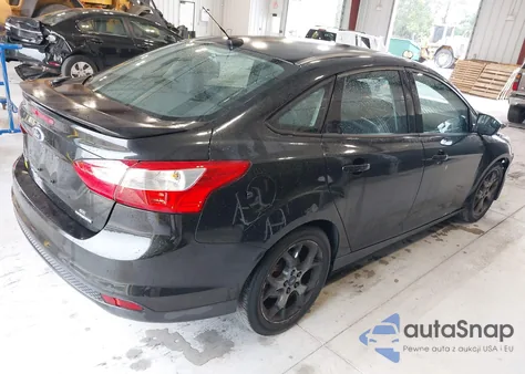 2014 Ford Focus Se from USA, damaged, VIN 1FADP3F23EL353626